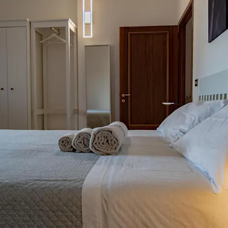 Rooftop Madreperla * 塔兰托