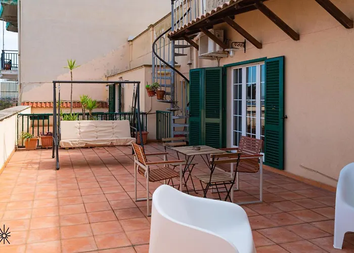 アパート Rooftop Madreperla タラント